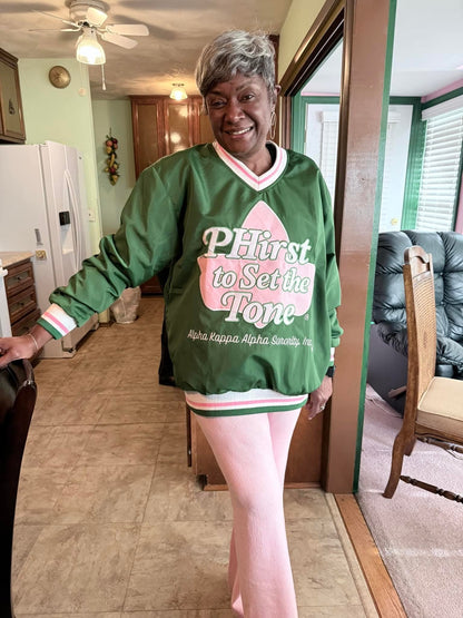 💕💚 PHirst to Set the Tone Windbreaker 💚💕